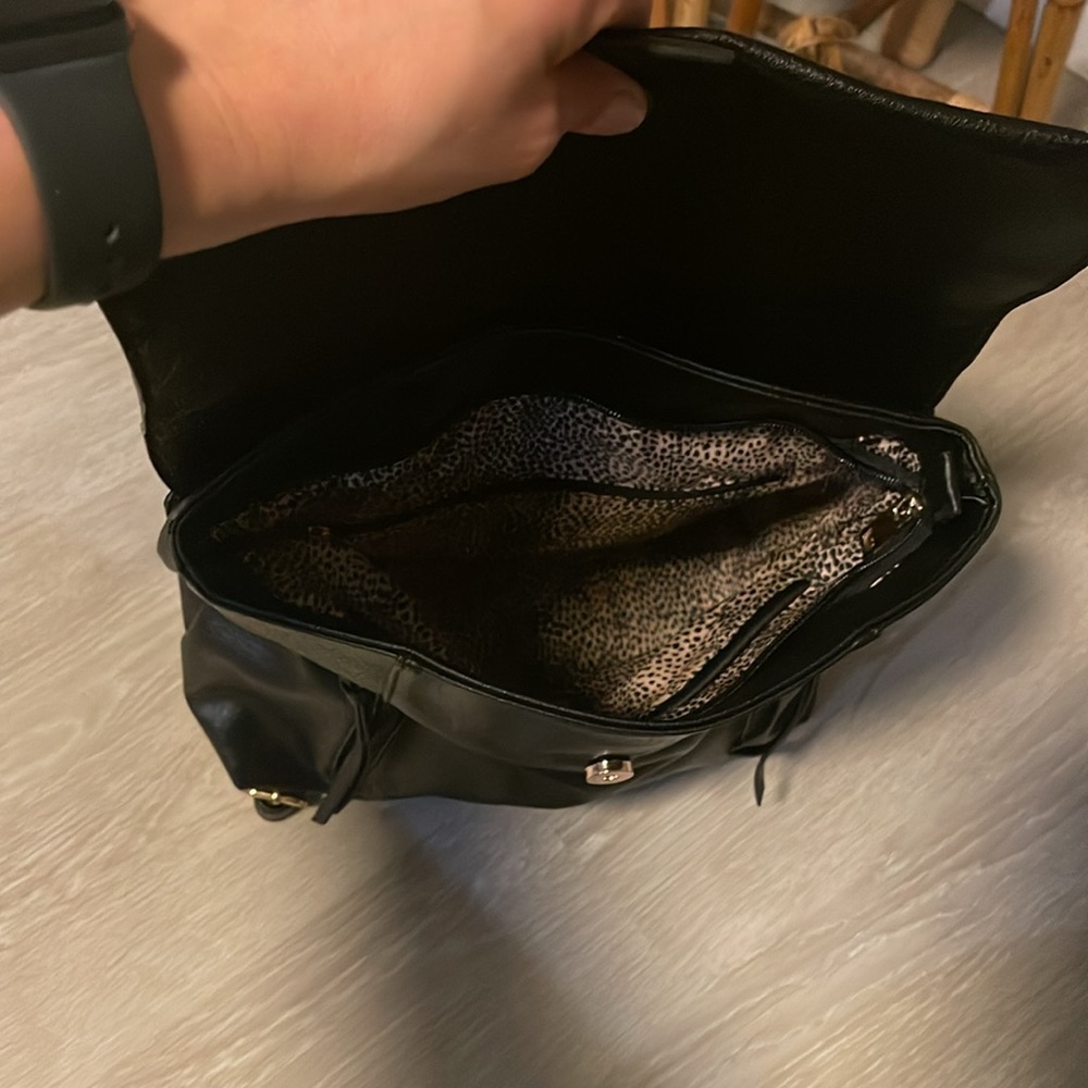 Backpack - Picture 3 of 4